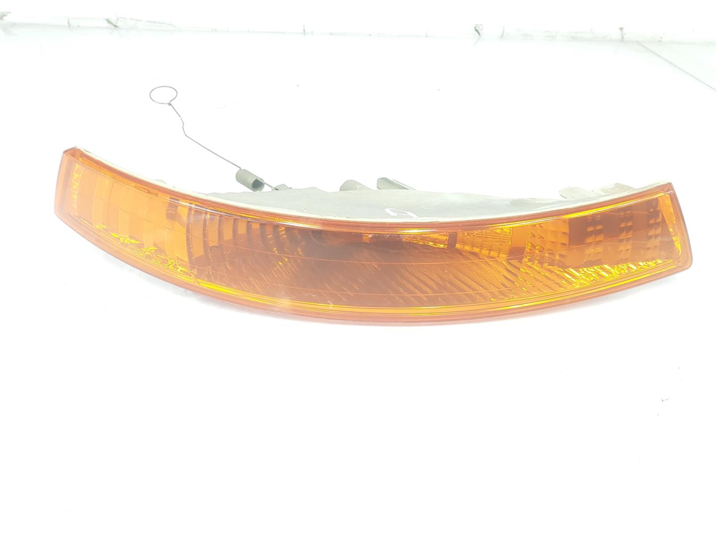 RENAULT Trafic 2 generation (2001-2015) Front Right Fender Turn Signal 8200007030, 8200007030 20816659