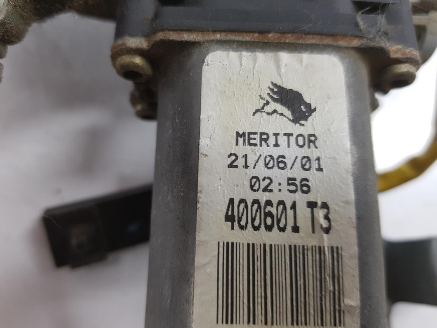 NISSAN Almera Tino 1 generation  (2000-2006) Ridicator geam ușă dreapta spate 82701BU010,82701BU010,ELEVALUNASCONMOTOR 19870456