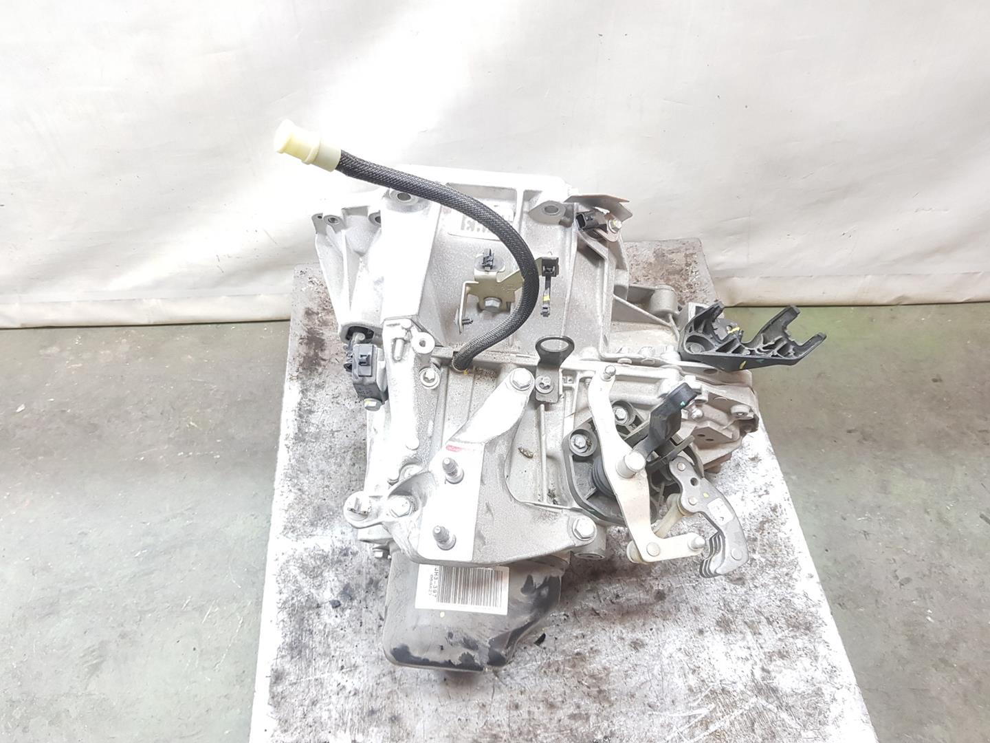 DACIA Logan 2 generation (2013-2020) Gearbox JH3397 25386342