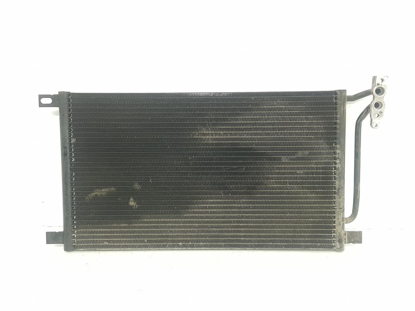 BMW 3 Series E46 (1997-2006) Gaisa kondensācijas radiators 64538377648,64538377648 19893201