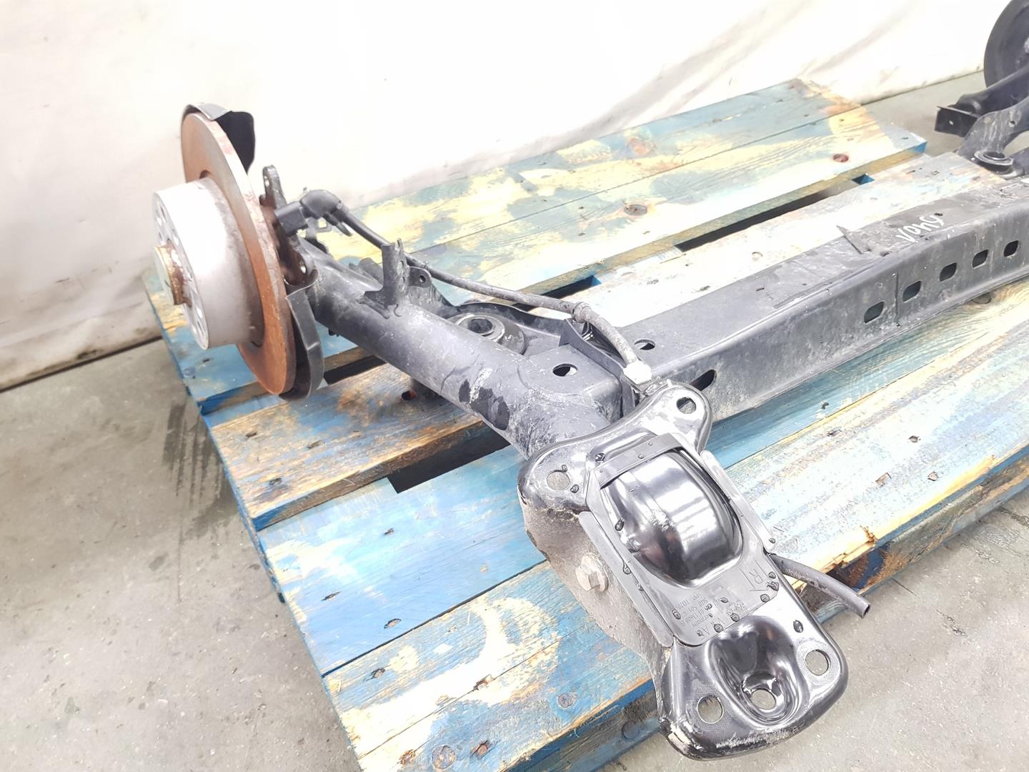 SEAT Ateca 1 generation (2016-2024) Rear Axle 5Q0501049BJ, 5Q0501049BJ 23511582