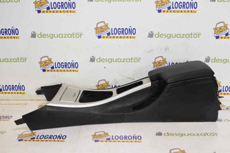 BMW 3 Series E90/E91/E92/E93 (2004-2013) Armrest CUERONEGRO, 51167130686, 51167137552 19555765