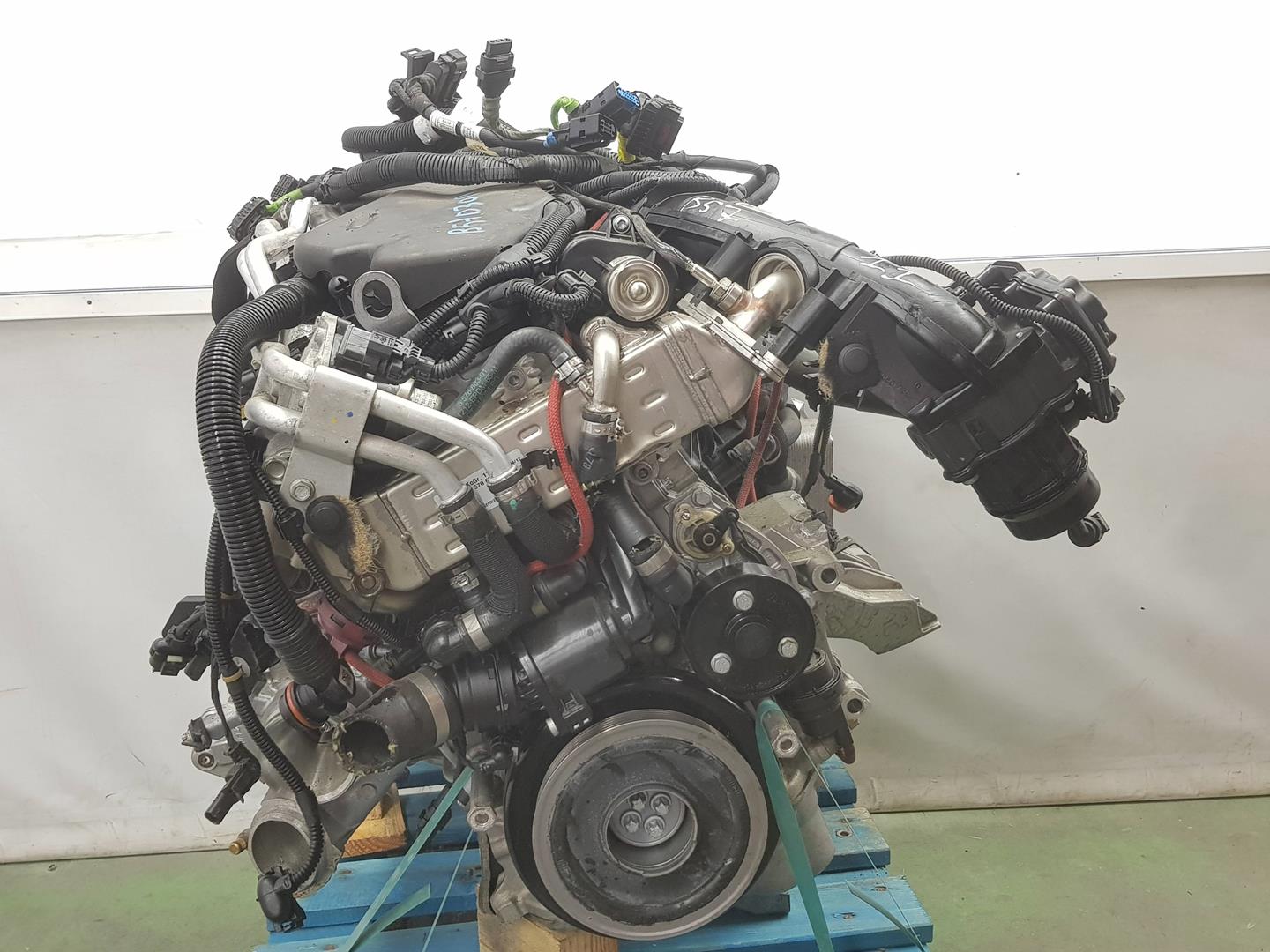 BMW 7 Series G11/G12 (2015-2023) Motor B57D30A 24120050