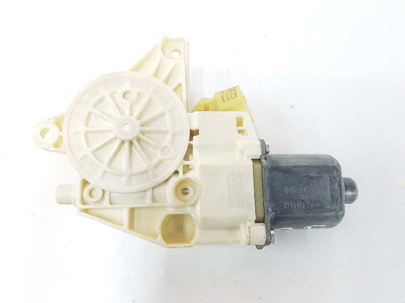 MERCEDES-BENZ C-Class W204/S204/C204 (2004-2015) Front Left Door Window Regulator Motor A2048200142,2048200142 19623957