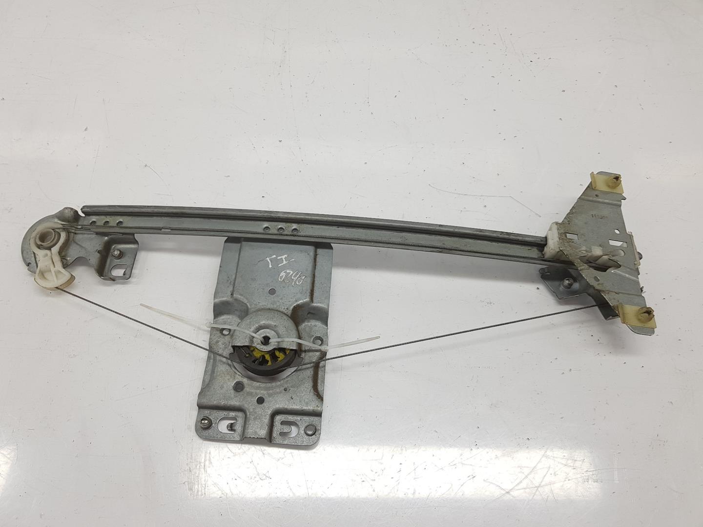 PEUGEOT 307 1 generation (2001-2008) Rear left door window lifter 9223A0, 9223A0 21076167