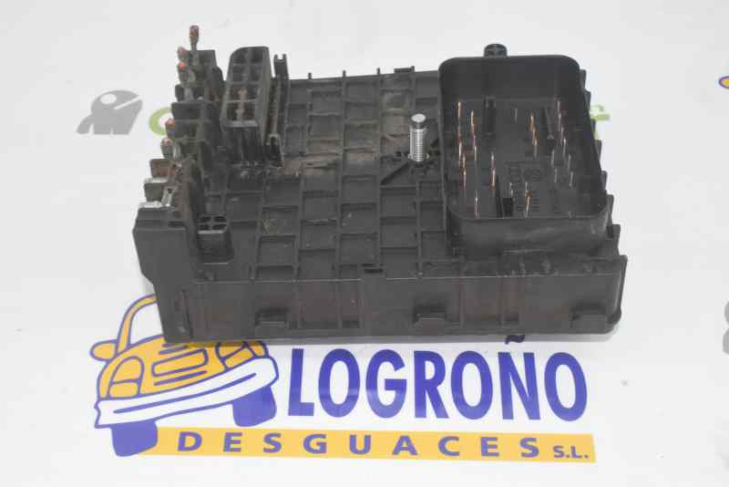 VOLKSWAGEN Passat B6 (2005-2010) Fuse Box 3C0937125, 3C0937125 19600503