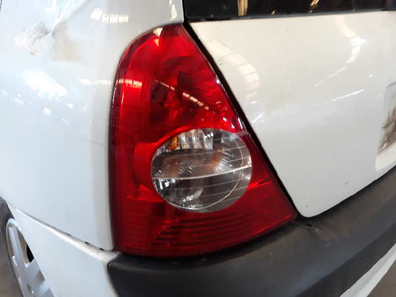 RENAULT Clio 2 generation (1998-2013) Priekšējais bamperis 7701476554, BLANCO 19604132