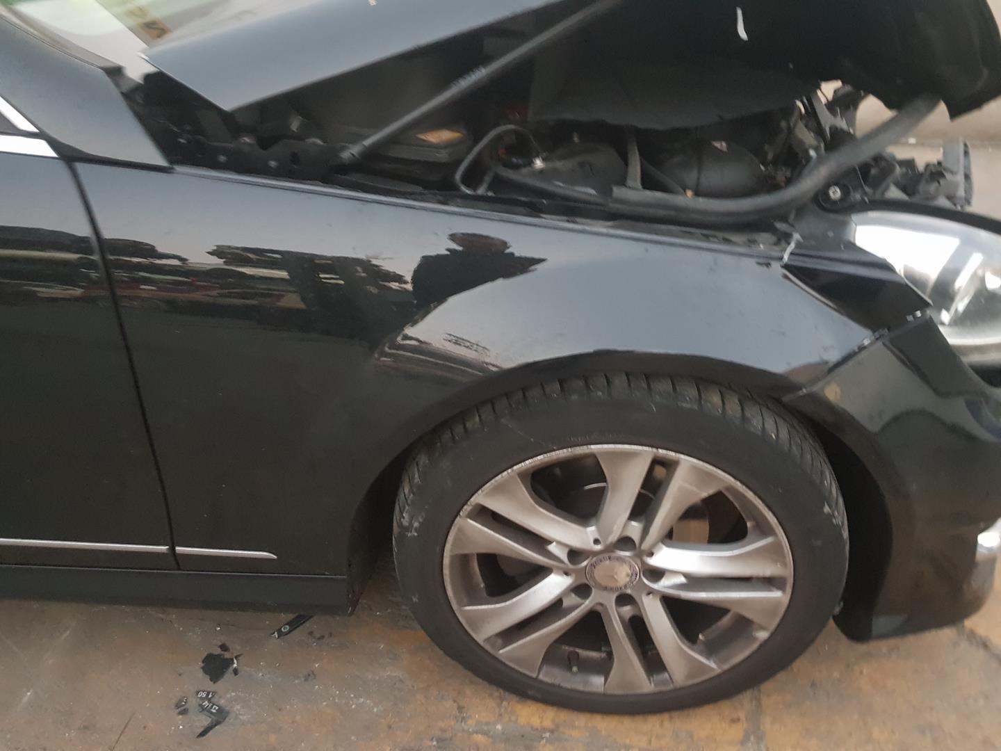 MERCEDES-BENZ C-Class W204/S204/C204 (2004-2015) Rezerves ritenis A2044000302,2044000302 19788938