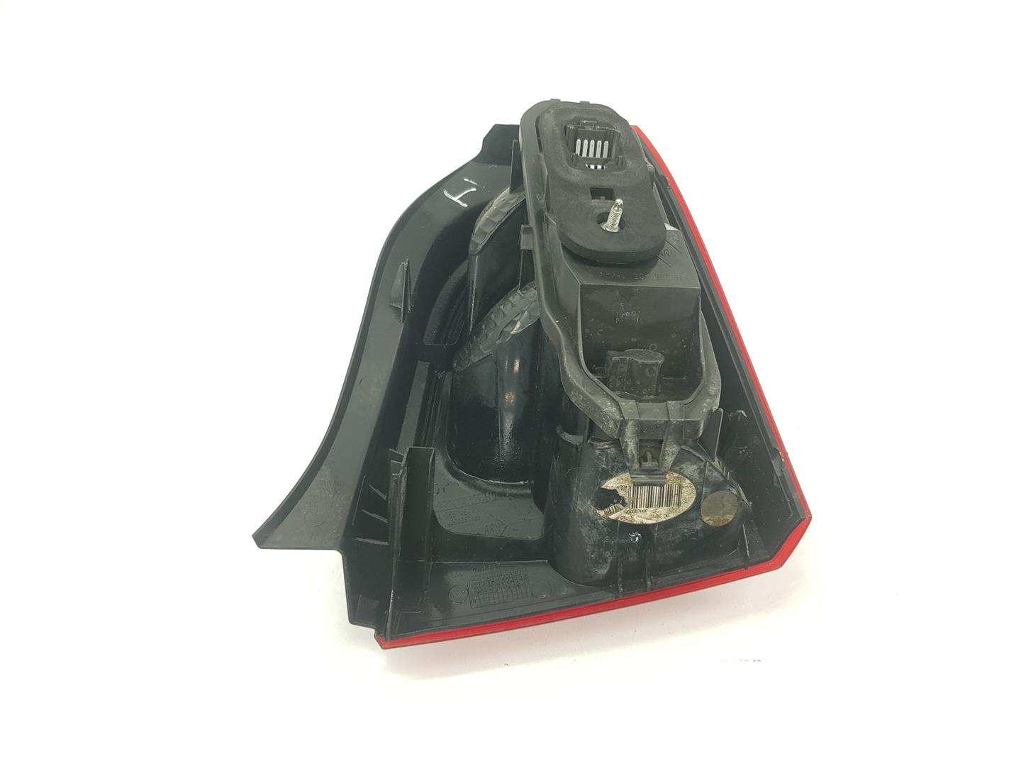 Pisca tras esquerdo D4F772 8200387888 de Renault Twingo 2007-2016 76 CV con 141693 km - pieza usada