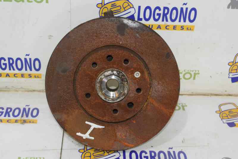 OPEL Zafira A (1999-2003) Moyeu de roue avant gauche 90498810 26364345