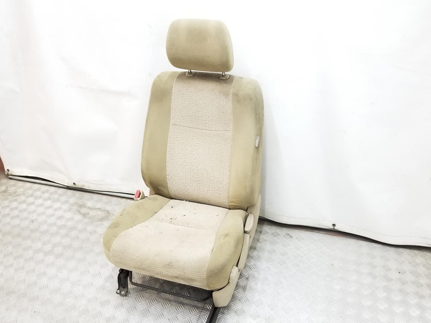 TOYOTA Land Cruiser 70 Series (1984-2024) Priekinė kairė sėdynė COLORBEIGE 19773417