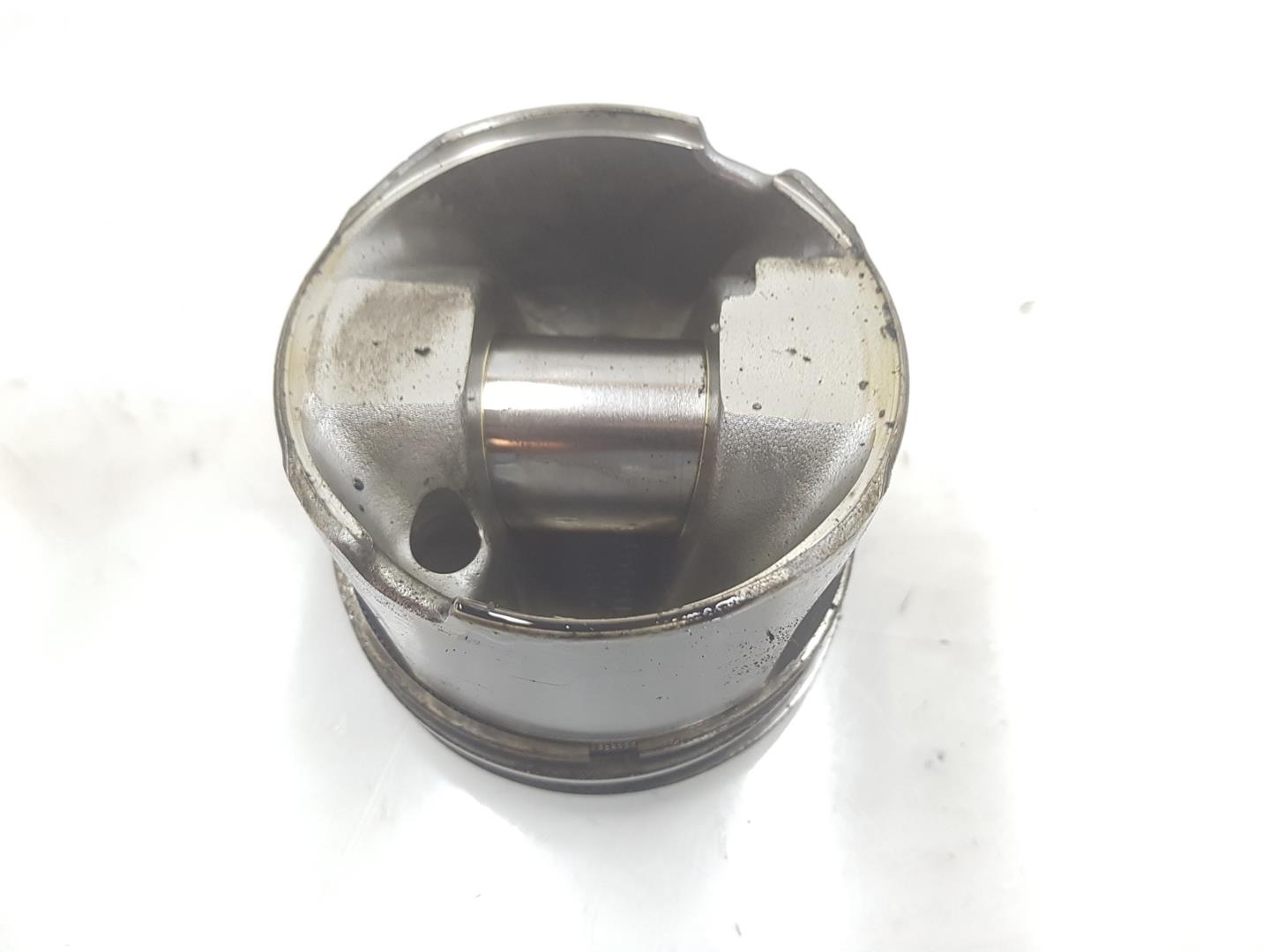 BMW X6 E71/E72 (2008-2012) Piston 7799883, 11257799883, 1111AA 25170139