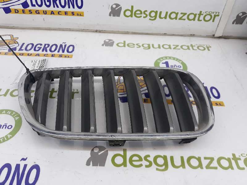 BMW X3 E83 (2003-2010) Front Right Grill 51113420088, 51113420088 19605885