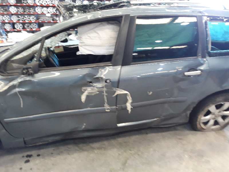 PEUGEOT 307 1 generation (2001-2008) Axul butuc roți dreapta față 1606631080 19603287