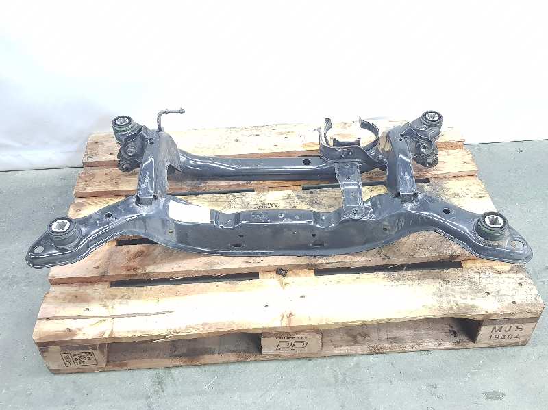 VOLVO Bakre underramme 31329225, 2341221 19722169