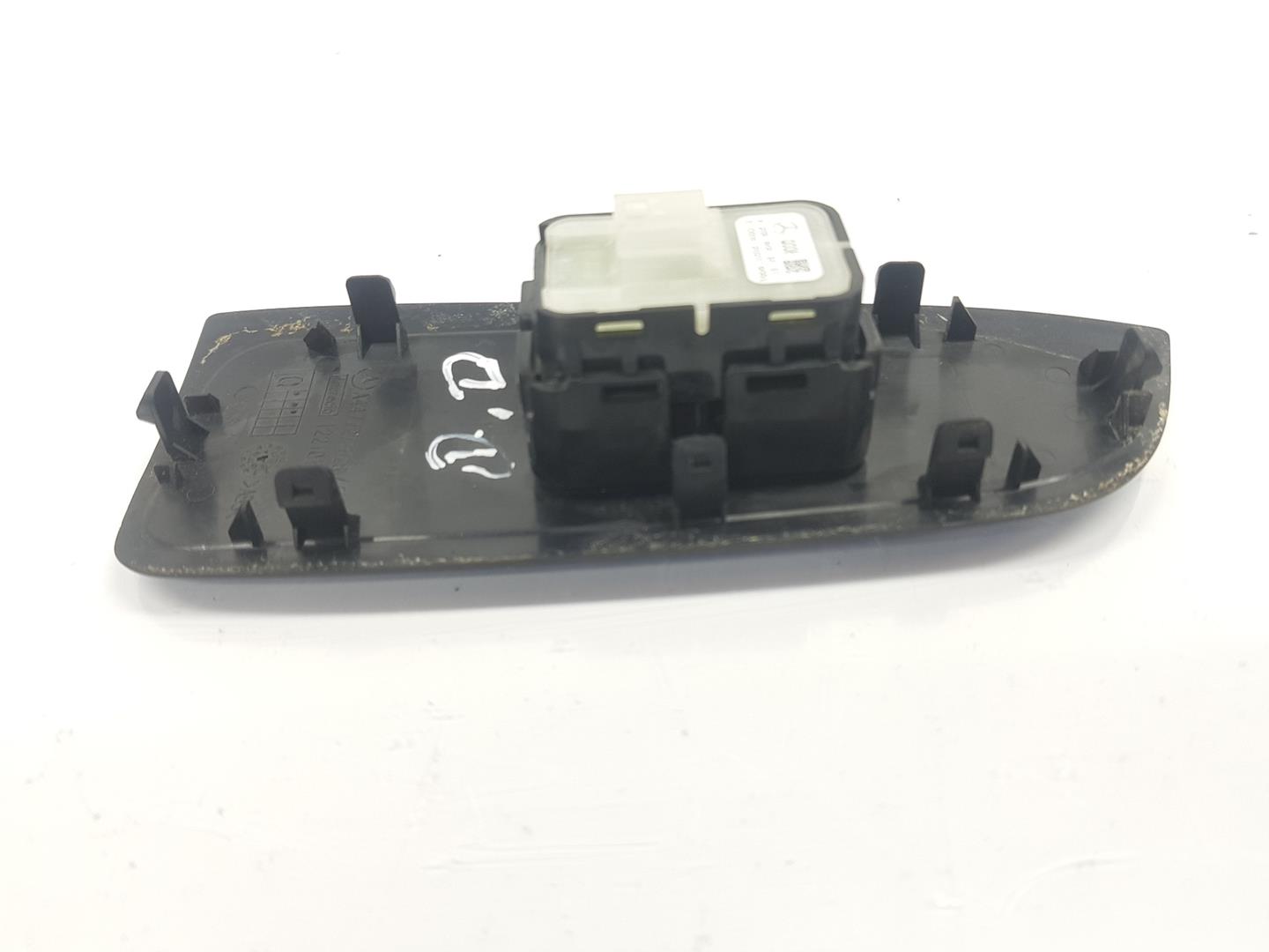 MERCEDES-BENZ Front Right Door Window Switch A2059051513, A2059051513 24199285