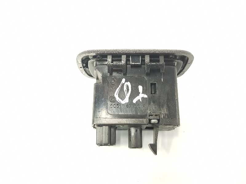 MERCEDES-BENZ B-Class W245 (2005-2011) Rear Right Door Window Control Switch A2518200510, 2518200510 19713519