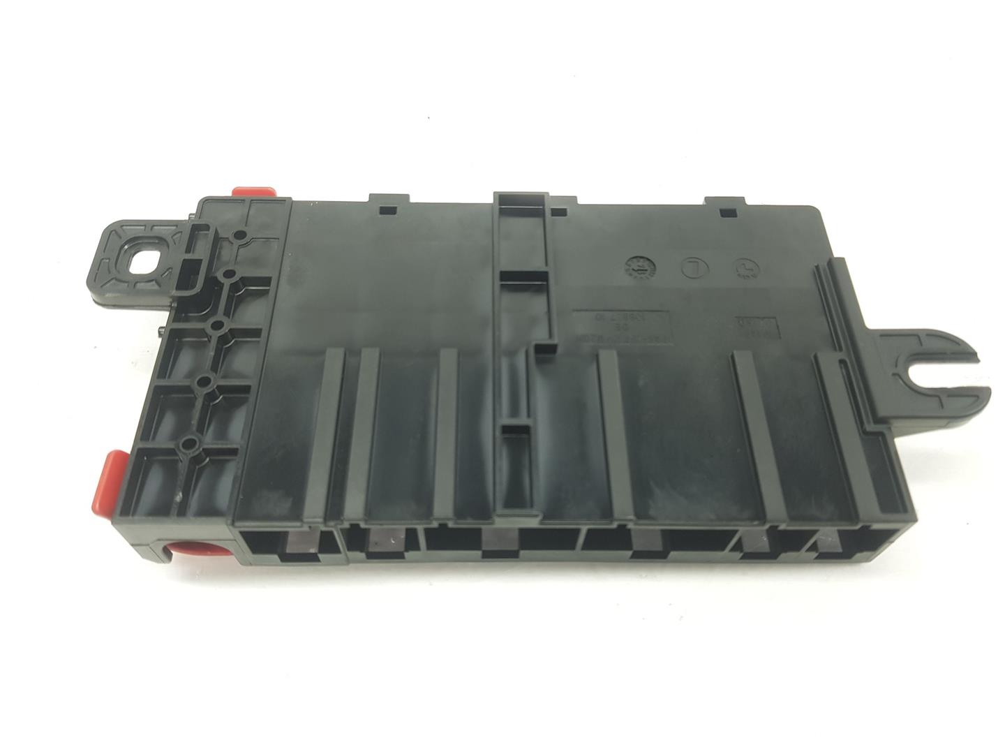 BMW 4 Series F32/F33/F36 (2013-2020) Fuse Box 61149227752,7227752 24211972