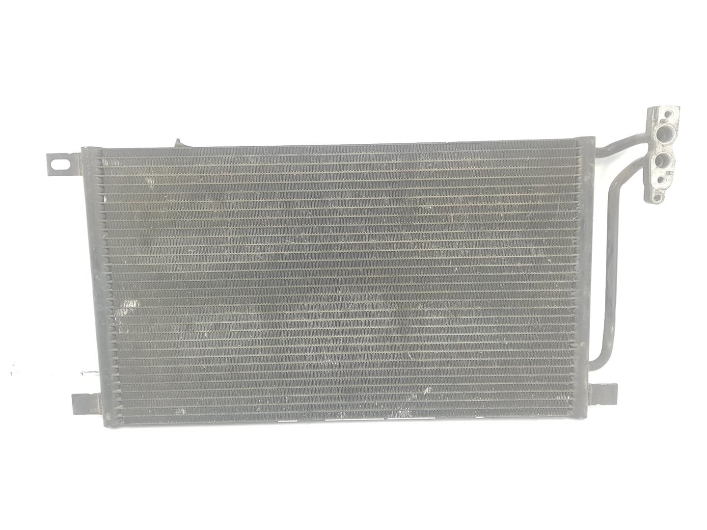 BMW 3 Series E46 (1997-2006) Gaisa kondensācijas radiators 64538377648,64538377648 19910229