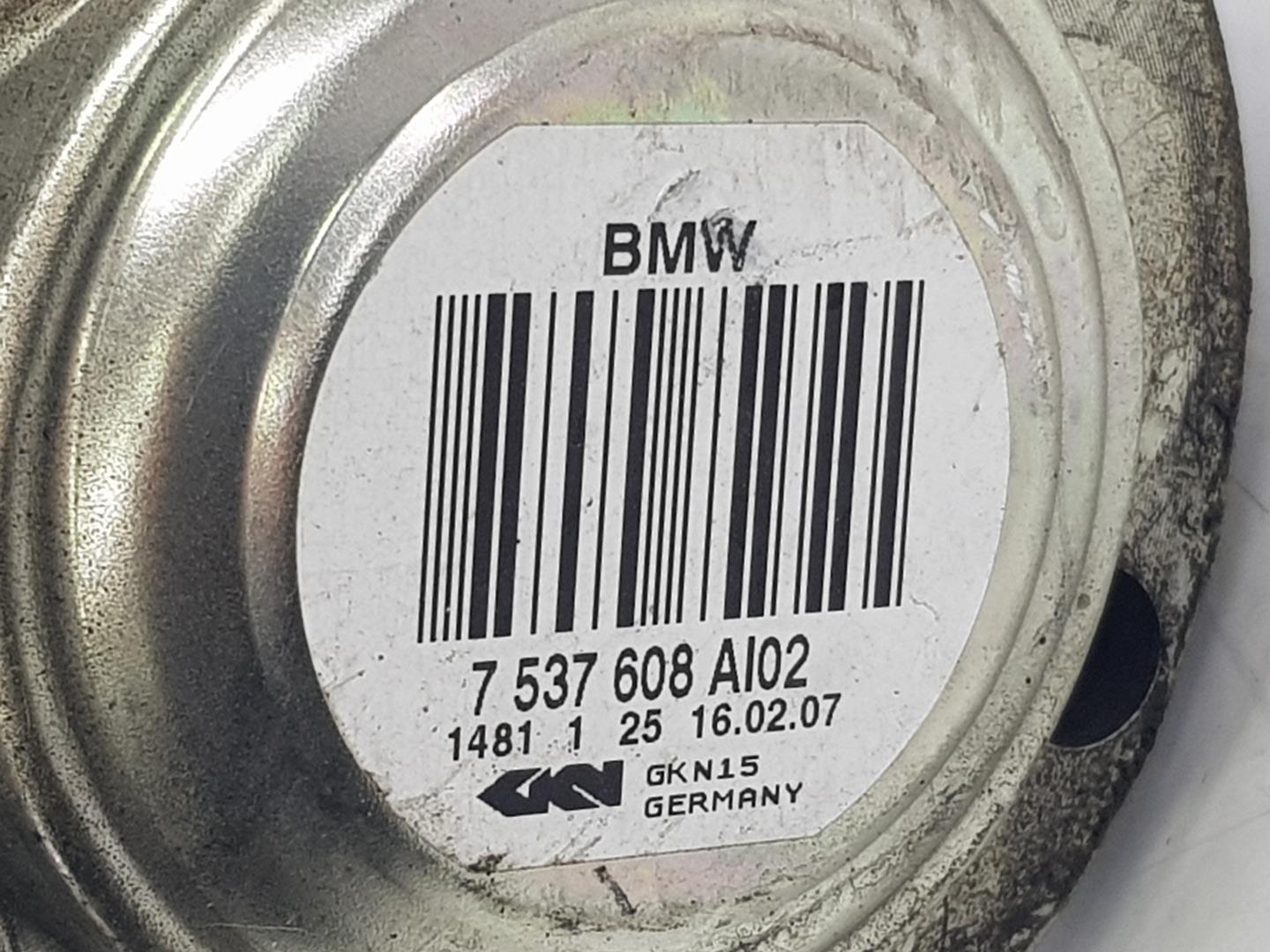 BMW X3 E83 (2003-2010) Galinis dešinys pusašis 33207537608, 7537608 24217003