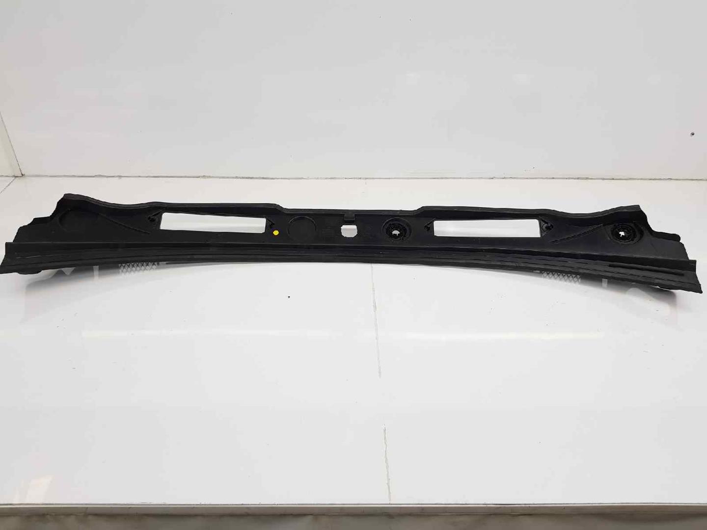 BMW X1 E84 (2009-2015) Other part 51712990023, 51712990023 19627015