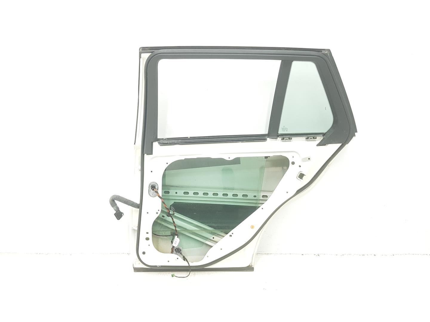 MERCEDES-BENZ C-Class W204/S204/C204 (2004-2015) Rear Right Door A2047302400,A2047302400,COLORBLANCO650 19770452