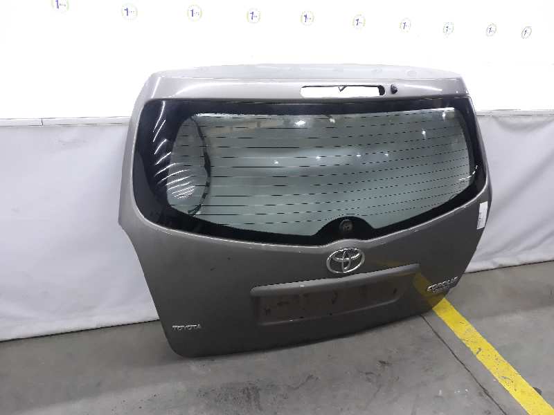 TOYOTA Corolla Verso 1 generation (2001-2009) Bootlid Rear Boot 670050F010, 670050F011 19626545