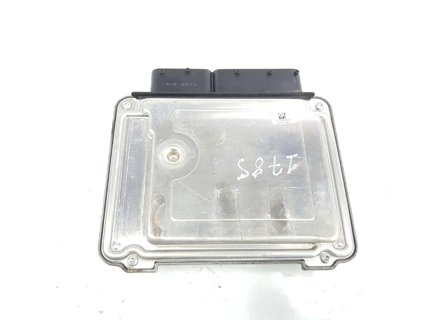 VOLKSWAGEN Golf 5 generation (2003-2009) Moottorin ohjausyksikkö ECU 03G906021PM,0281014061,EDC16U34 19604052