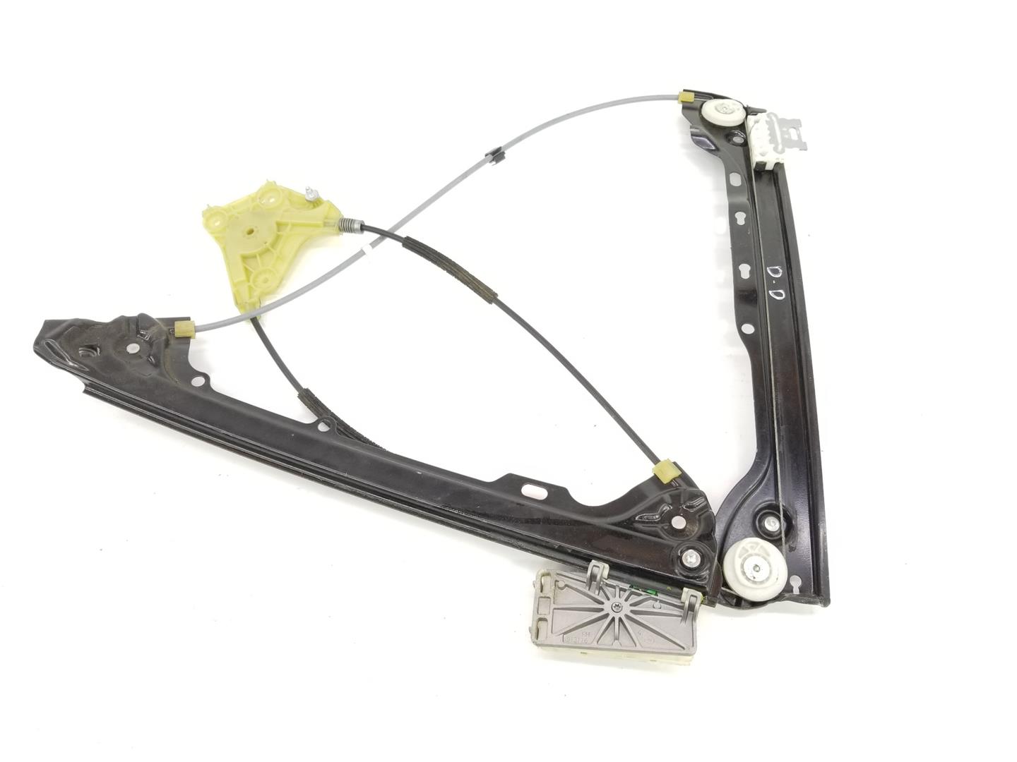 BMW 3 Series E90/E91/E92/E93 (2004-2013) Priekšējo labo durvju logu pacēlājs 51337193456, 51337193456 19792924