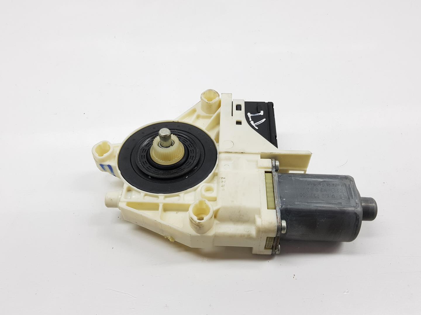 RENAULT Laguna 3 generation (2007-2015) Rear Left Door Window Control Motor 0130822330, 827310001R 23754812