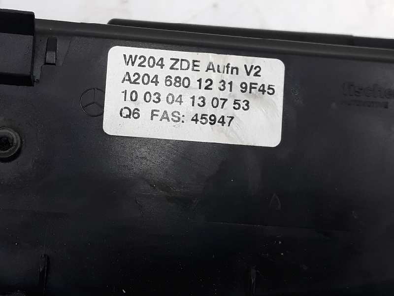 MERCEDES-BENZ C-Class W204/S204/C204 (2004-2015) Andre interiørdeler A2046801231, 100304130753 19632851