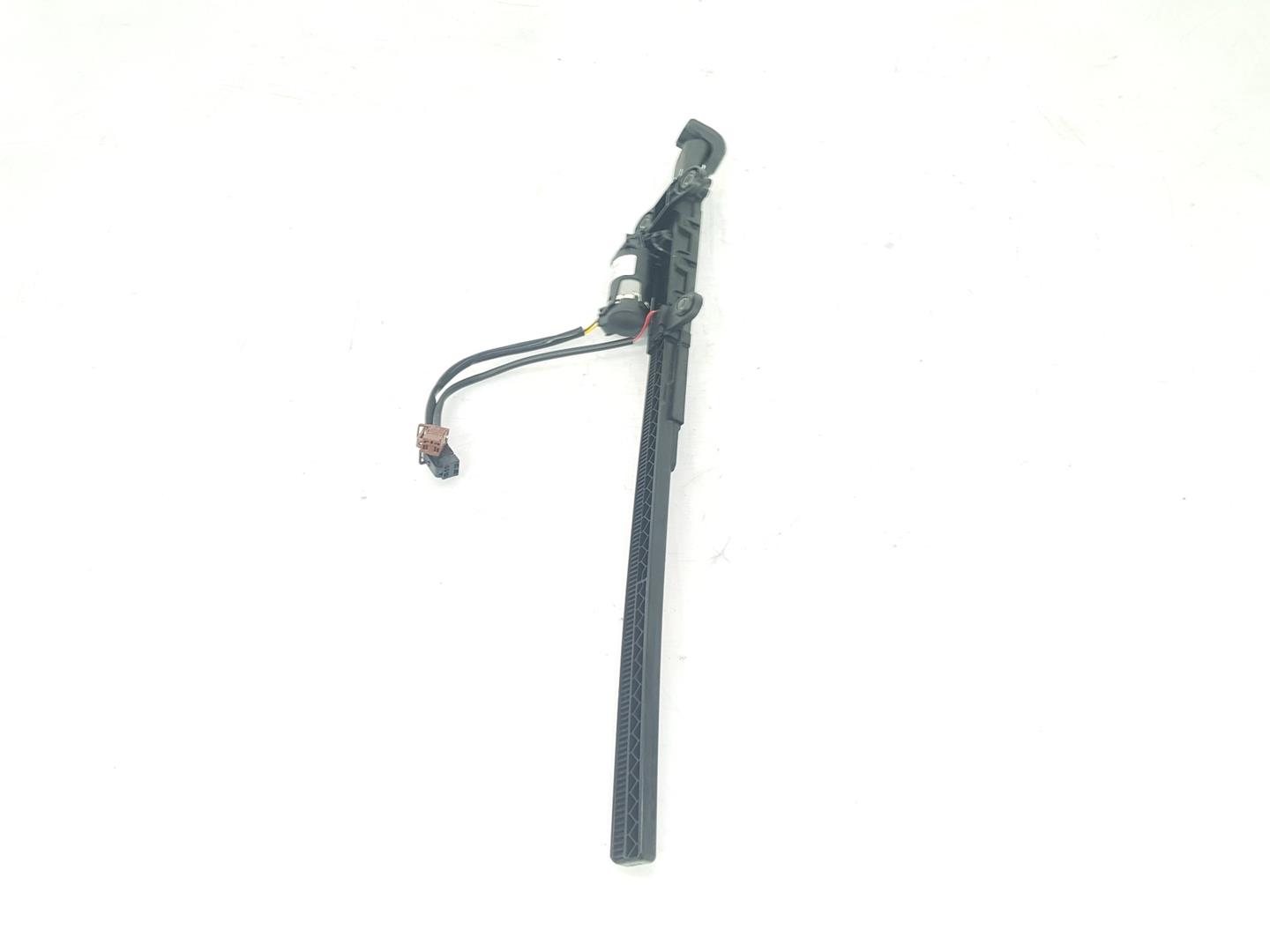 BMW 3 Series E90/E91/E92/E93 (2004-2013) Front Right Seatbelt 72119165377, 72117330779 19815002