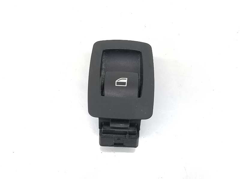 BMW X3 E83 (2003-2010) Front Right Door Window Switch 9113773, 61319113773 19743027