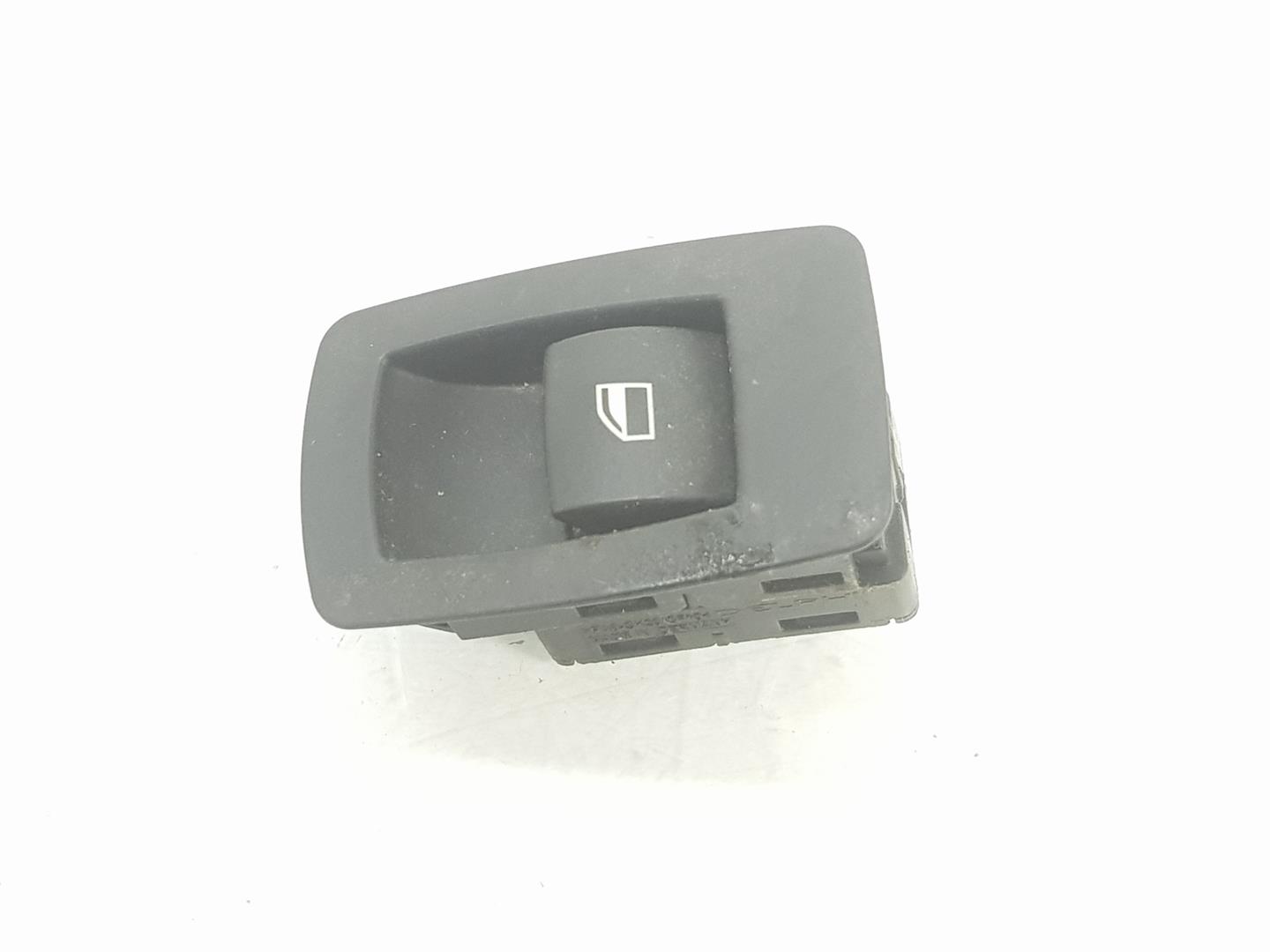 BMW 3 Series E90/E91/E92/E93 (2004-2013) Rear Right Door Window Control Switch 6945874, 61316945874 19756286