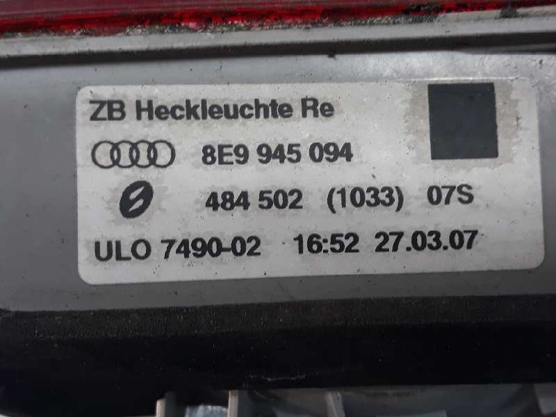 AUDI A4 B7/8E (2004-2008) Oikean puolen takaluukun takavalo 8E9945094,8E9945094A 19576987