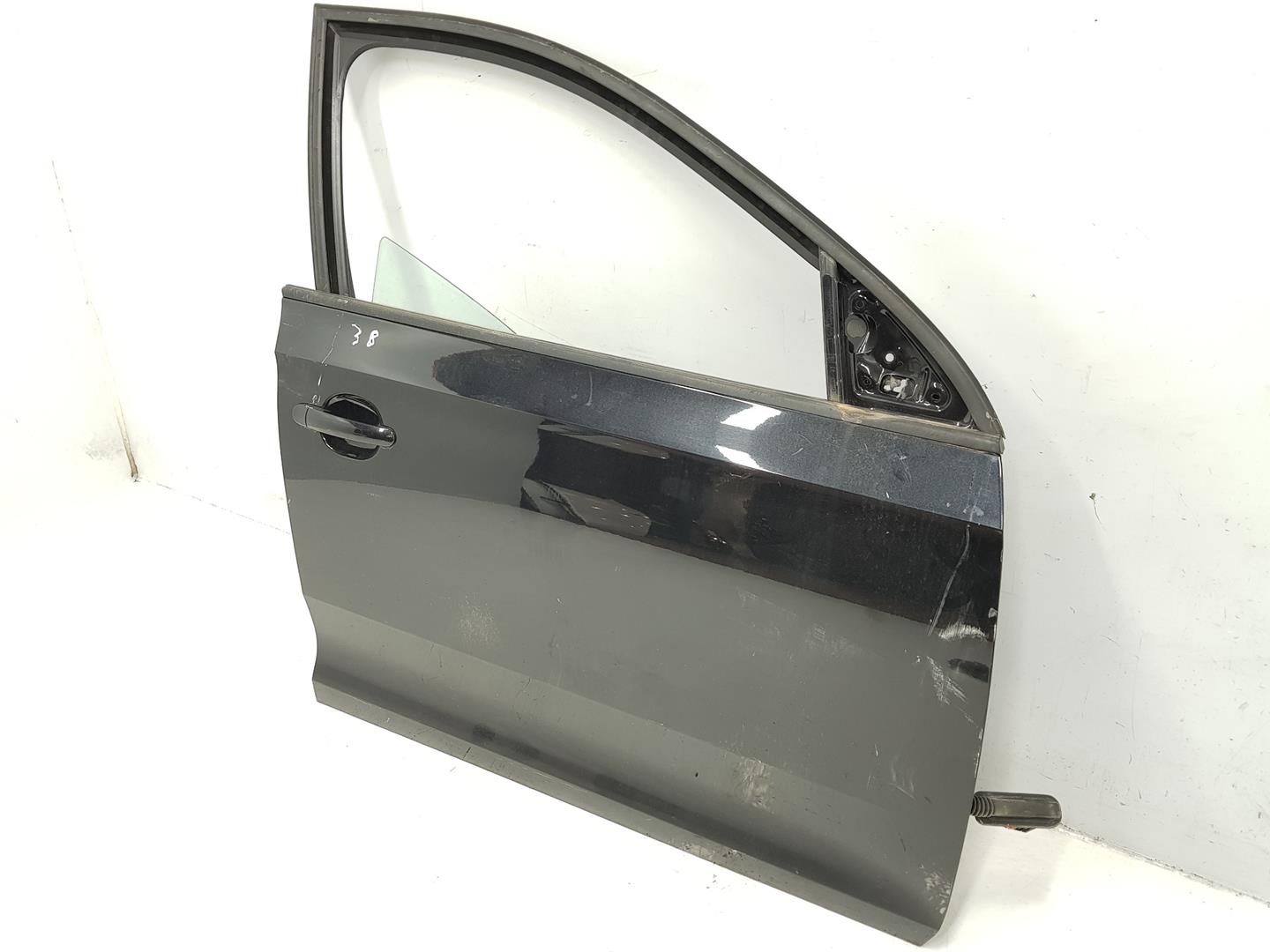 SEAT Toledo 4 generation (2012-2020) Priekšējās labās durvis 5JA831052C,5JA831052C 21608128