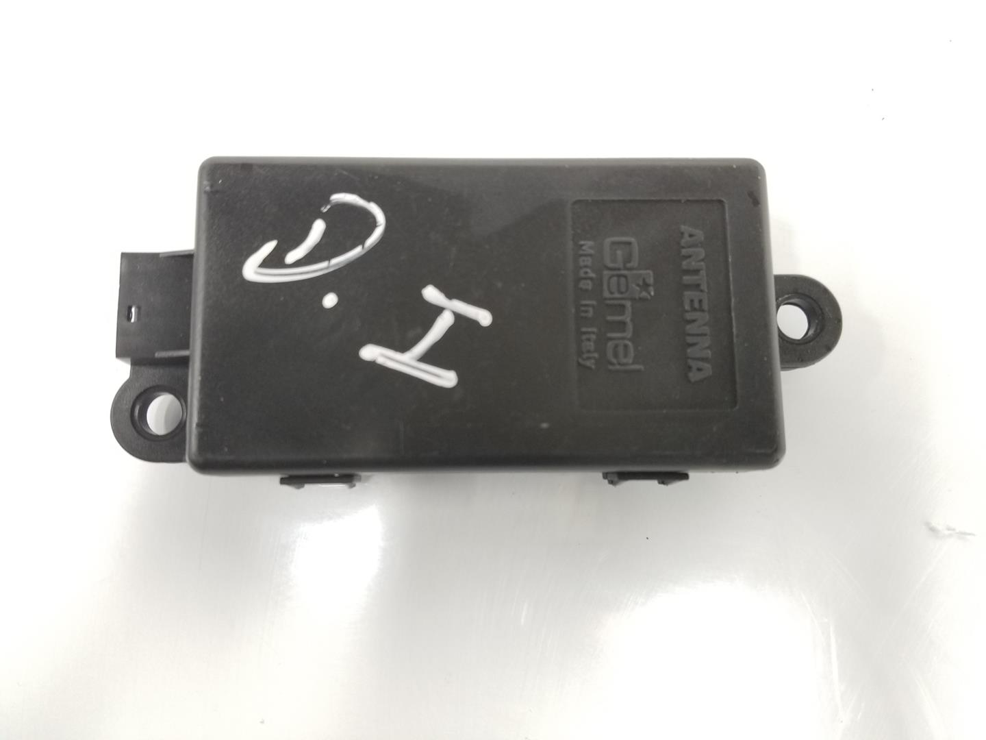 BMW 3 Series E90/E91/E92/E93 (2004-2013) Alarm Signal Control Unit 65776989713, 65756950525 19894636