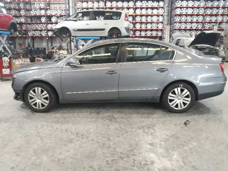 VOLKSWAGEN Passat B6 (2005-2010) Передний левый указатель поворота 3C0953041J,3C0953041L 19596813