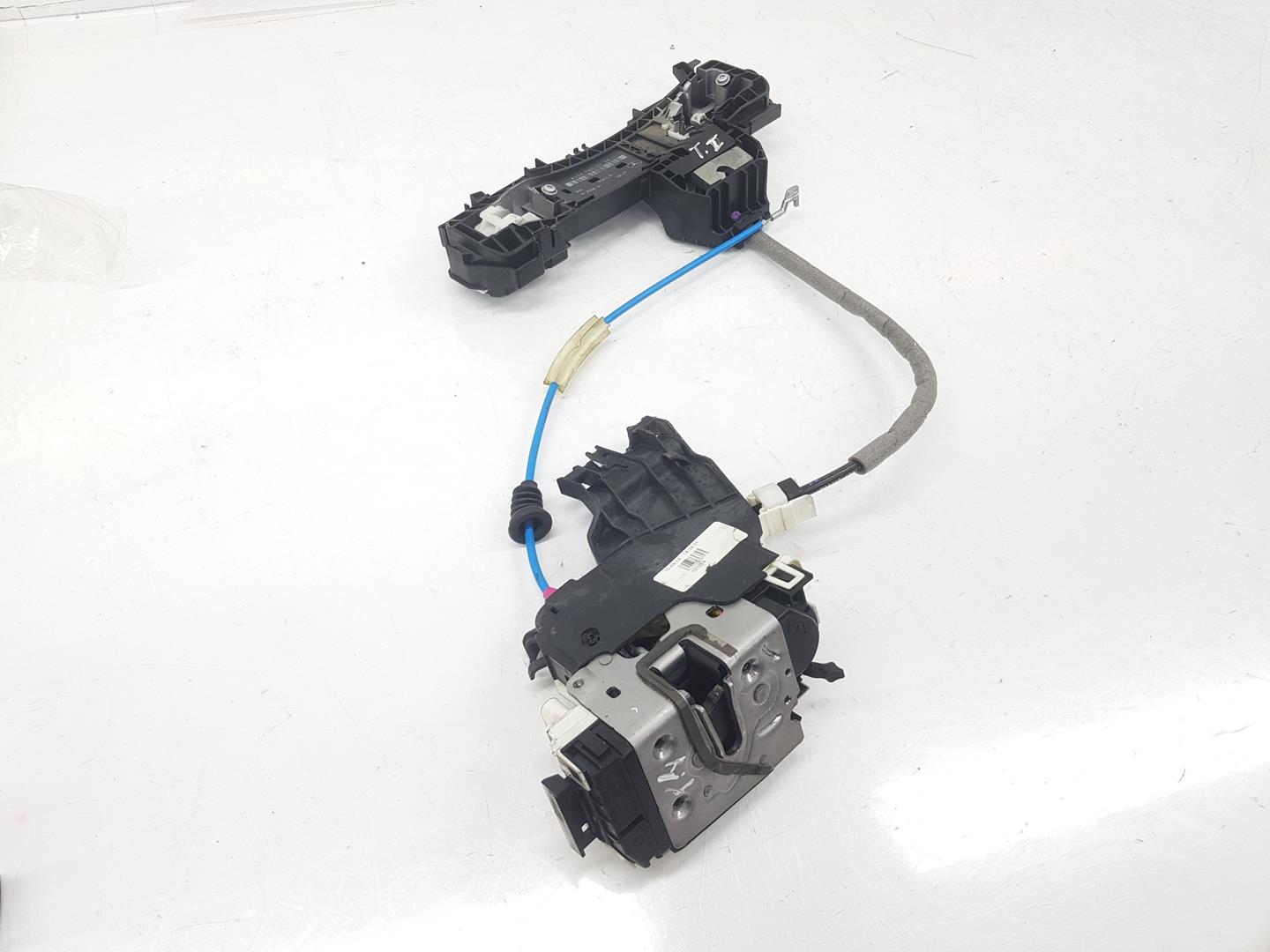 MERCEDES-BENZ CLA-Class C117 (2013-2016) Rear Left Door Lock A2047302735, A2047302735 19727136