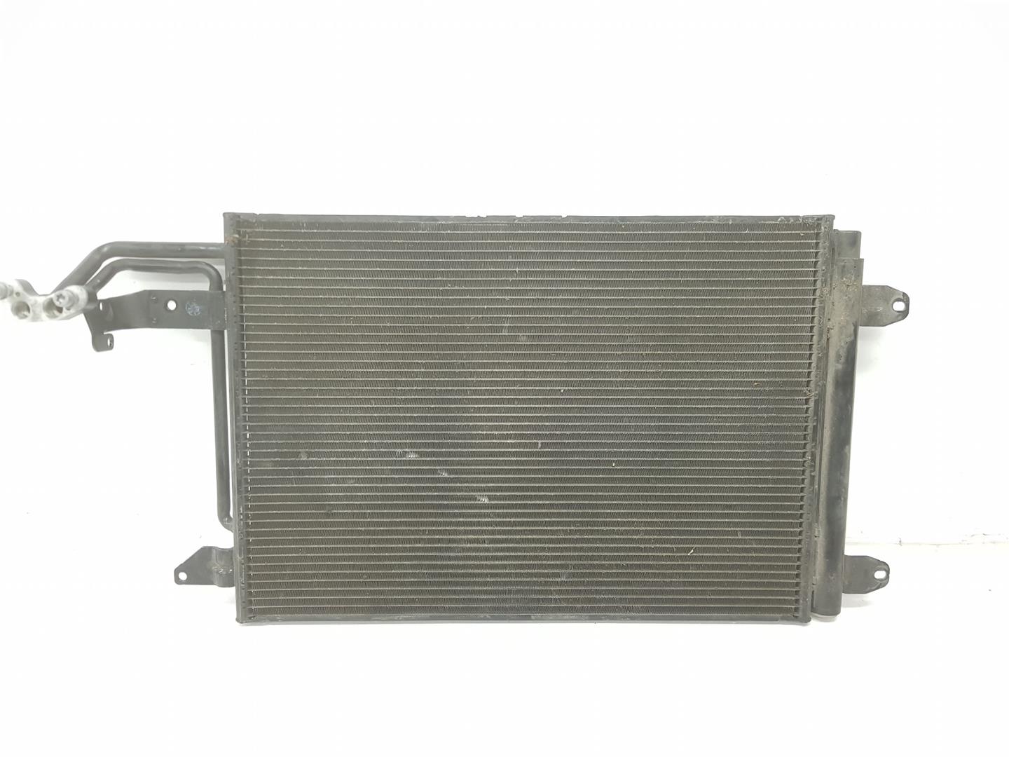 AUDI A2 8Z (1999-2005) Охлаждающий радиатор 1K0820411AK, 1K0820411AK 22933280