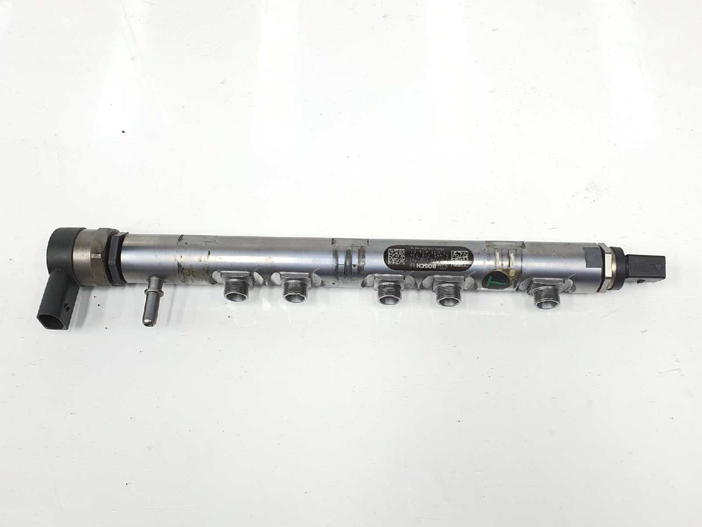 BMW 1 Series E81/E82/E87/E88 (2004-2013) Fuel Rail 780165601, 0445214134, 780165601 19734048