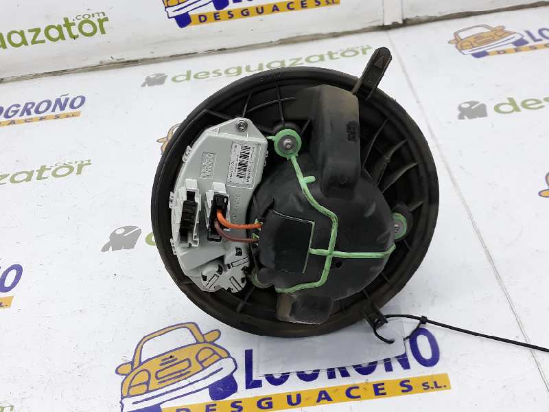 BMW 3 Series E90/E91/E92/E93 (2004-2013) Motor încălzitor interior 64116933663, 985465S, 64119227670 19629524