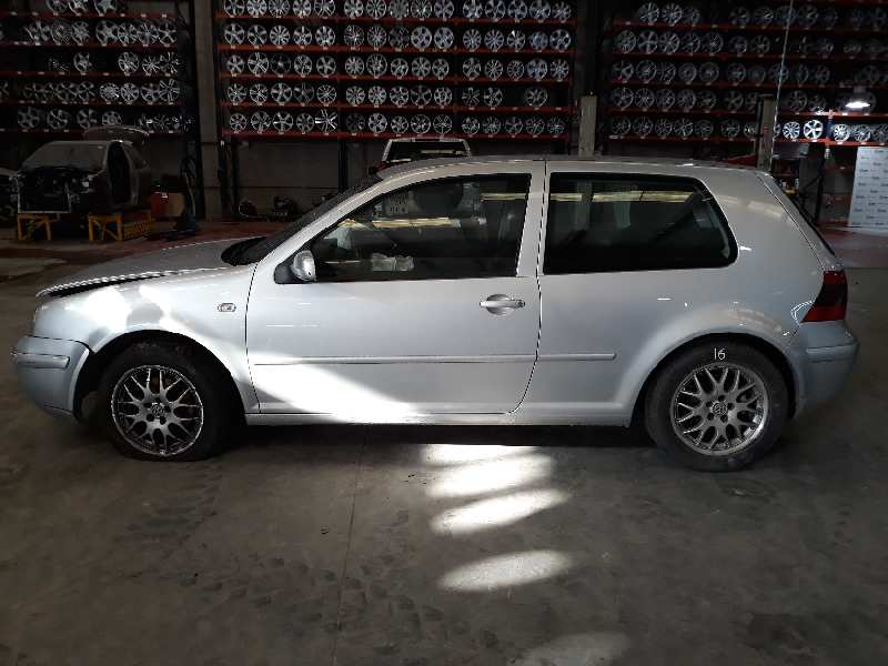 VOLKSWAGEN Bora 1 generation (1998-2005) Aizmugurējais buferis 1J6807421D, 1J6807521 19583377