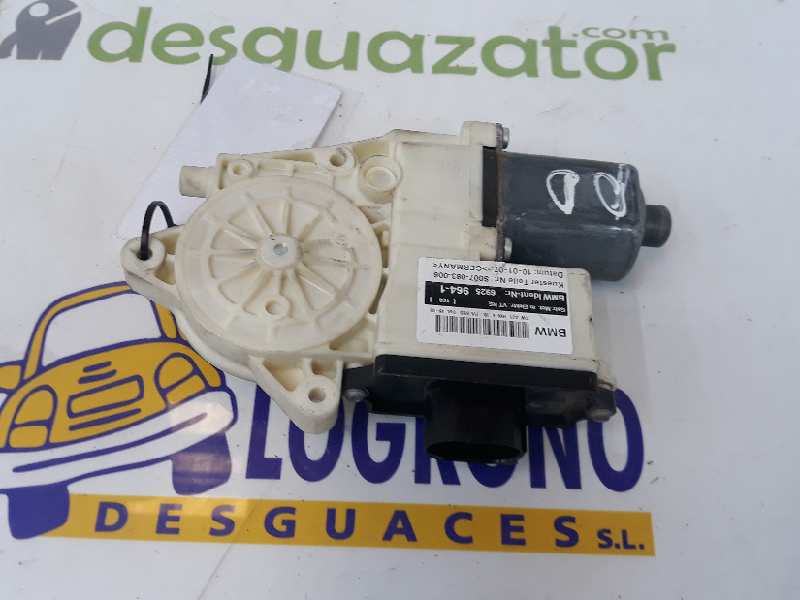 BMW X3 E83 (2003-2010) Moteur de commande de vitre de porte avant droite 67626925964, 6925964, SOLOMOTOR 19605881