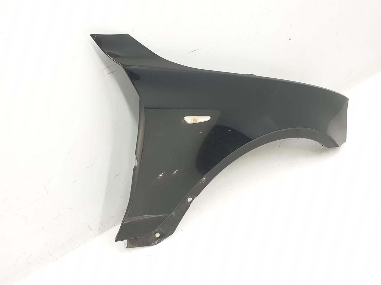 BMW X3 E83 (2003-2010) Front Right Fender 3405922, 41353405922 24551352