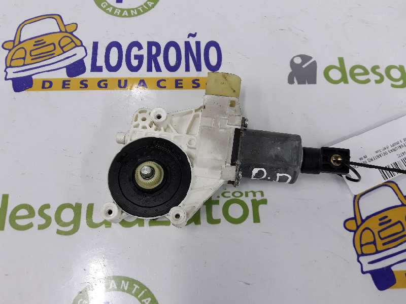 BMW 3 Series E90/E91/E92/E93 (2004-2013) Motor de control geam ușă dreapta față 67627189232,0130822403 19601934