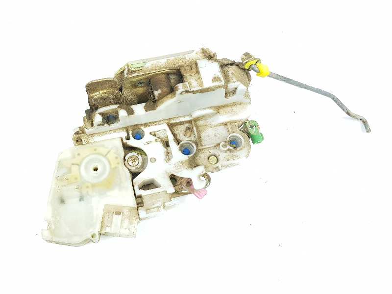 NISSAN Navara D22 (1997-2005) Rear Right Door Lock 825025P01A, 805025P010 19737792