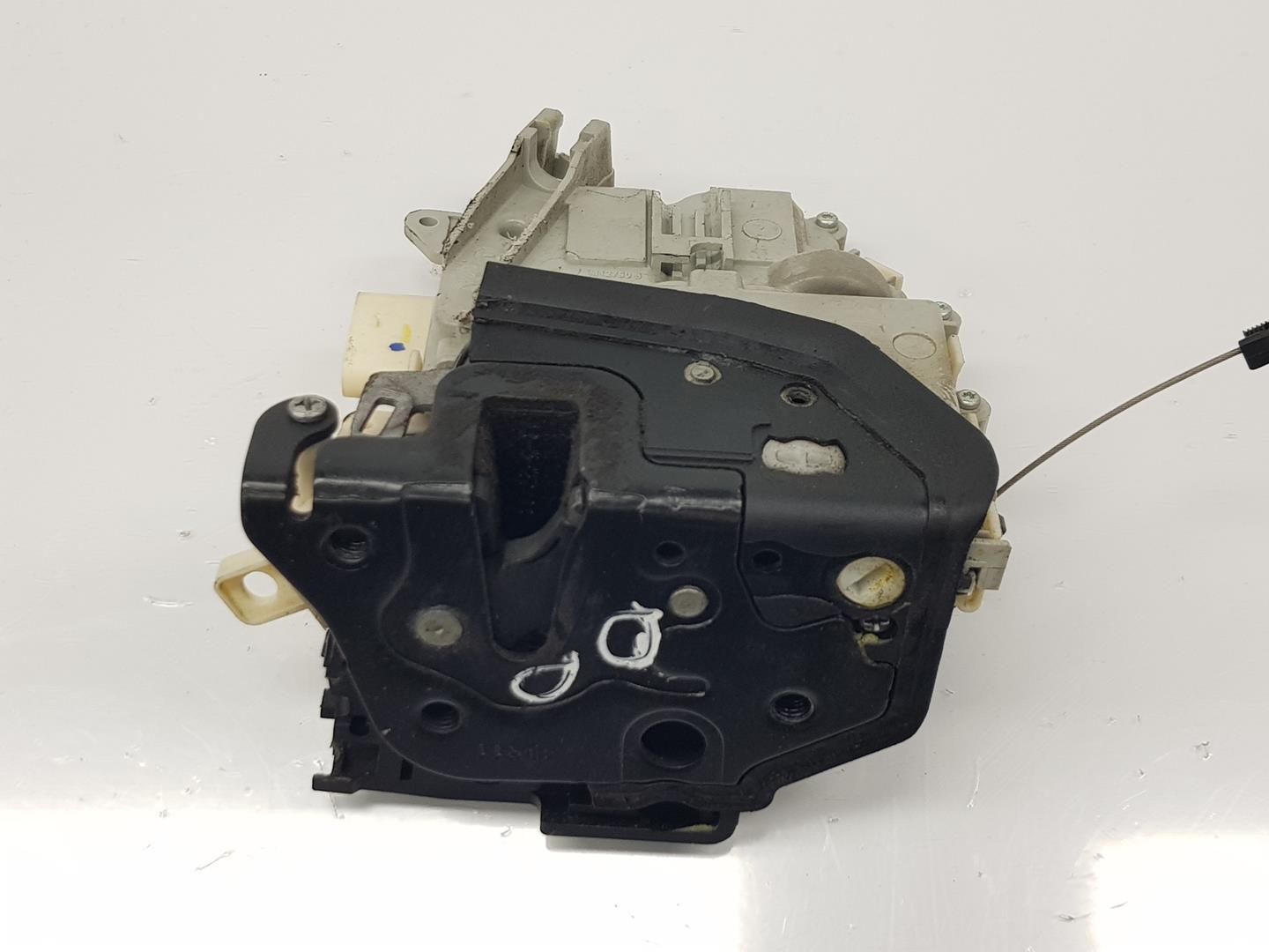 SEAT Toledo 3 generation (2004-2010) Замок двери передний правый 1P1837016B,1P1837016B 19868840
