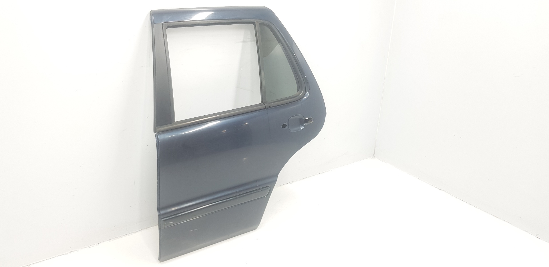 MERCEDES-BENZ M-Class W163 (1997-2005) Rear Left Door A1637300305,A1637300305,COLORAZULOSCURO189 24180564