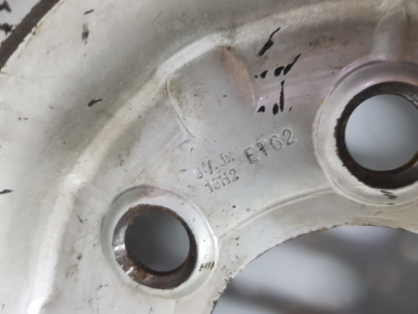 VOLKSWAGEN Crafter Riepa 2E0601027C,81/2JX16H2ET62,16PULGADAS 19902964